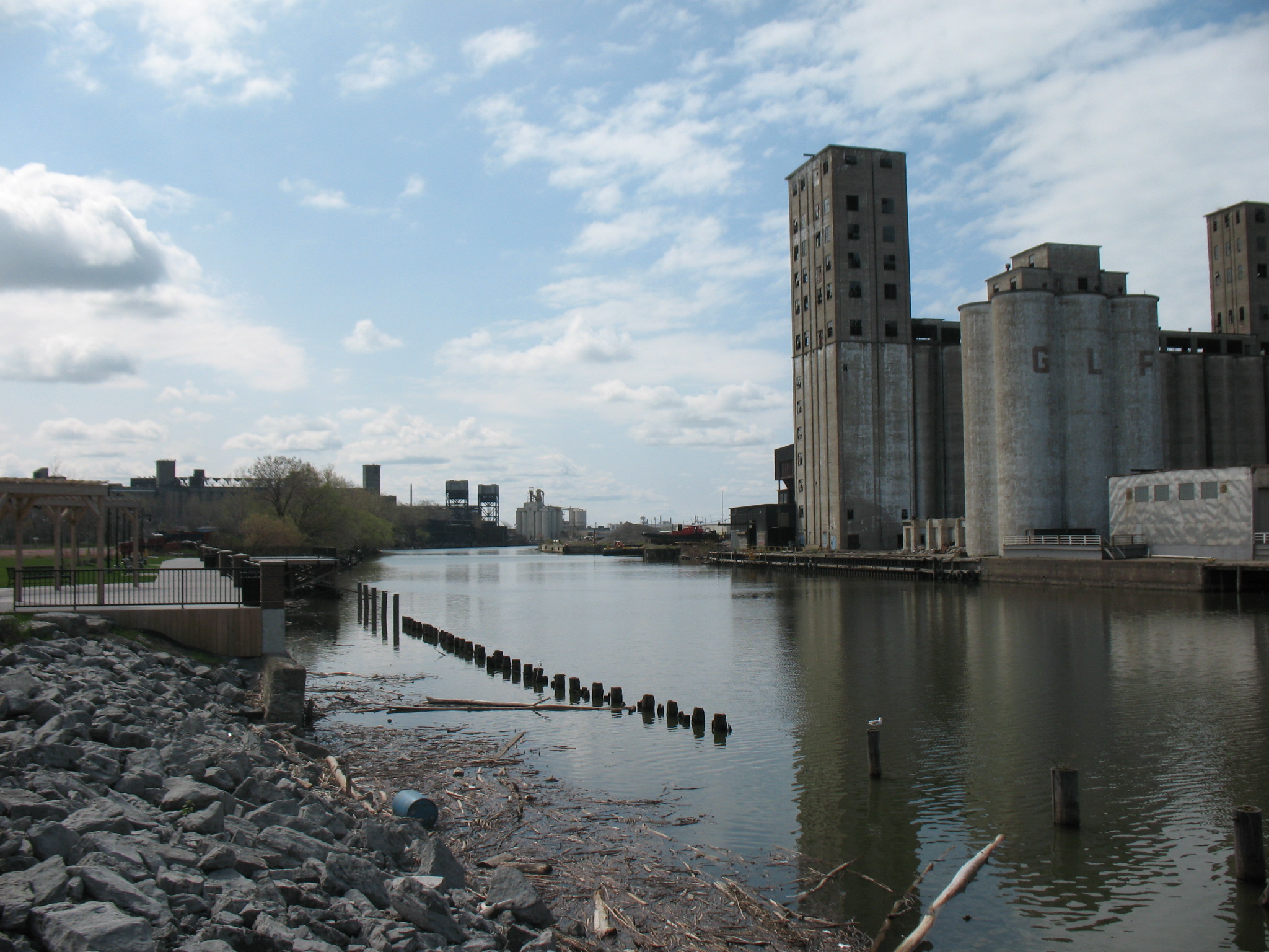 Photo by Buffalo Niagara Waterkeeper via John Hartig