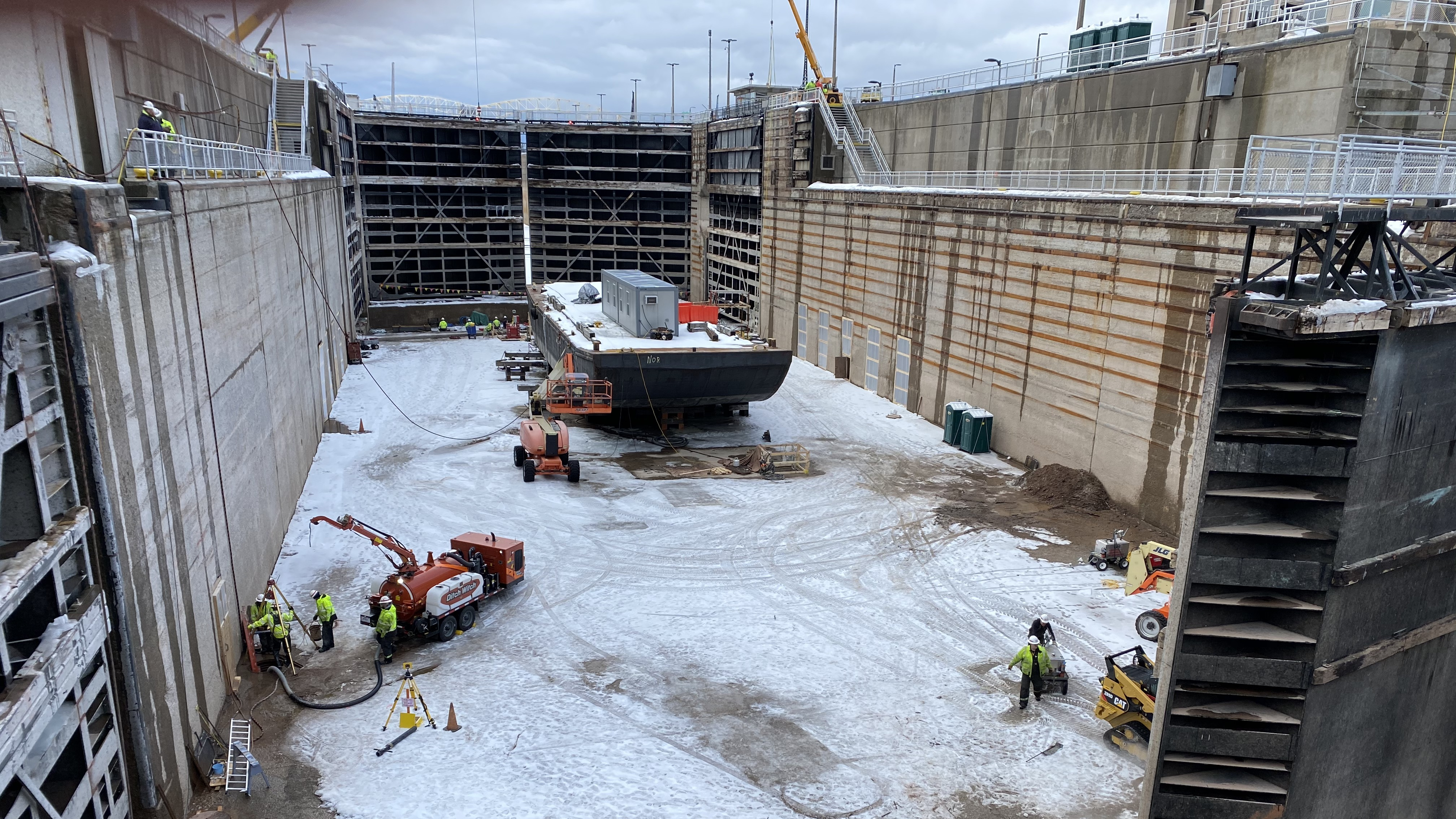 New Lock at the Soo major construction continues > Detroit District > News  Releases